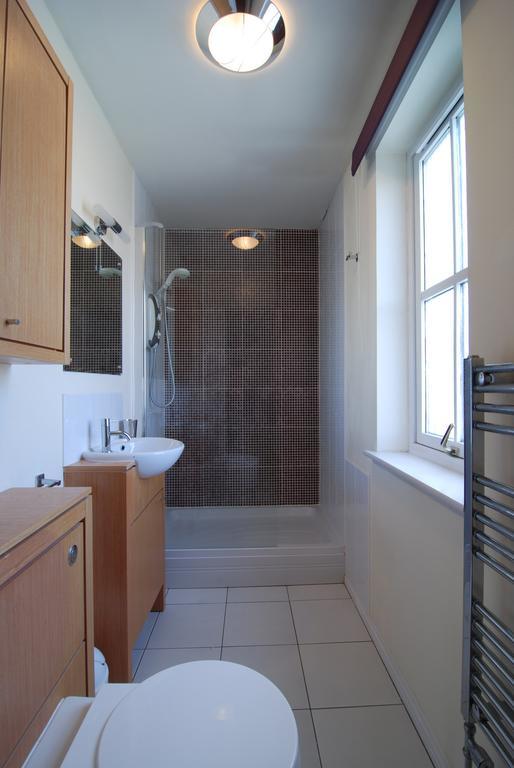 Huntingdon Place Edinburgh Bilik gambar